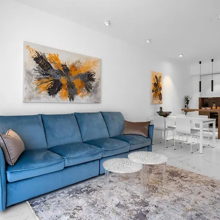 Luxury Diva 1 Apartment *